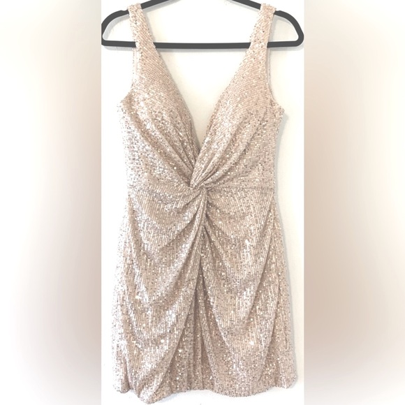 IEENA for MacDugal Front Twist Plunging Silver Sequin Mini Dress - Picture 3 of 11